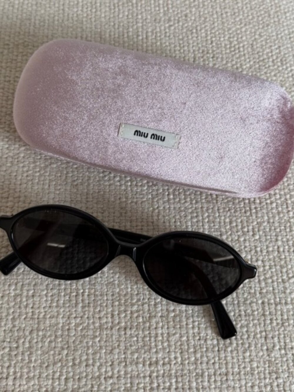Miu Miu Black Sunglasses with Pink Velvet Case - Picture 1 of 10